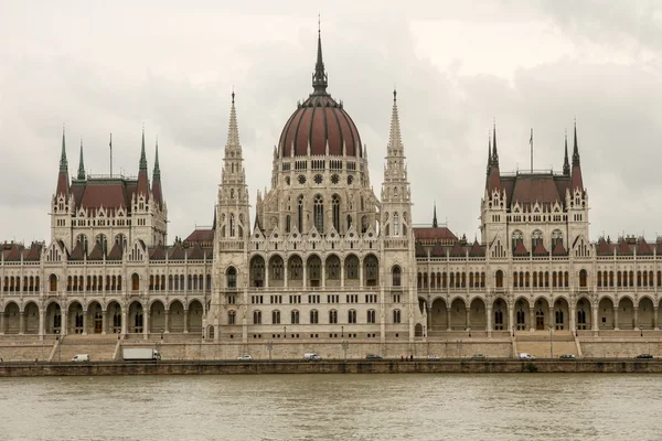 Das Parlament in Budapest — Stockfoto